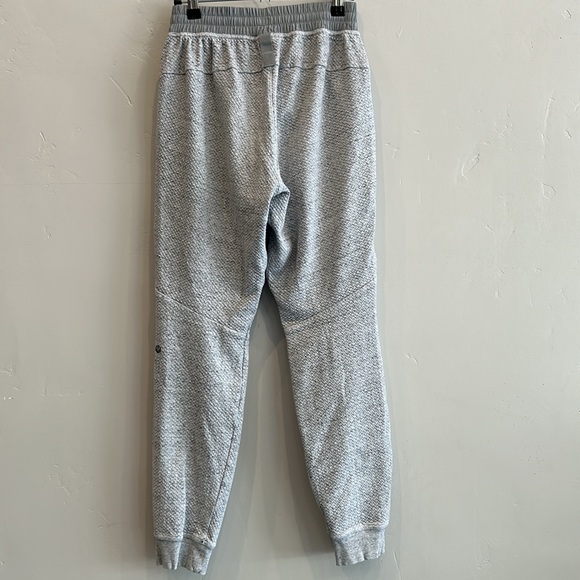 Lululemon At Ease Jogger - Picture 9 of 16